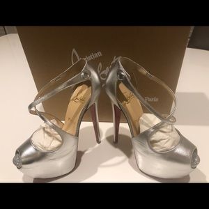 Pre-own Christian Louboutin